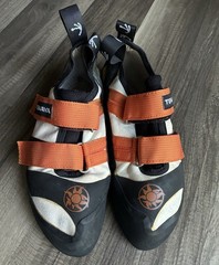 Tenaya RA Climbing Shoes Womens Sz 7 Black & Orange Made In Spain