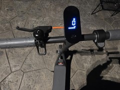 Electric Scooter for Teen/Adult – Foldable, Dual Suspension, Ideal Commute APP