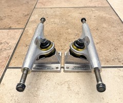 Thunder Polished Skateboarding Trucks 147 Hi Polished 8.0 Axel