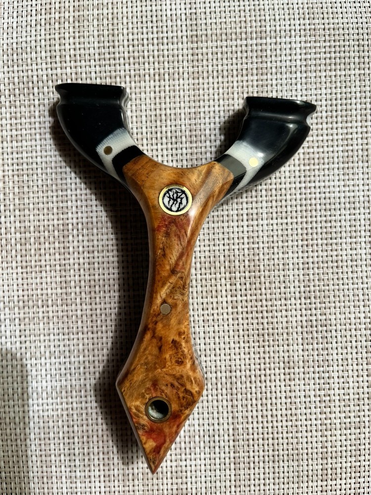 Custom Handmade. Hunting Slingshot. OTT. 90mm. UV