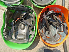 4 Climbing Helmets 1 Black Diamond Orange – 3 Green Rock Helmets Made in Italy