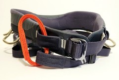 Black Diamond Momentum Climbing Harness Sz XL 36″-39″ Padded Adjustable Graphite