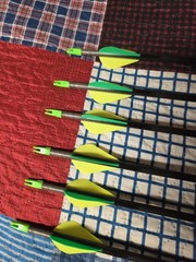 6 BEMAN ICS HUNTER 400 CARBON ARROWS COMPLETE 8.4 GPI BLAZER VANES BOWHUNTING