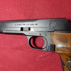 Great Smith & Wesson Model 79G .177 Caliber Air Pistol Resealed and Shoots Great