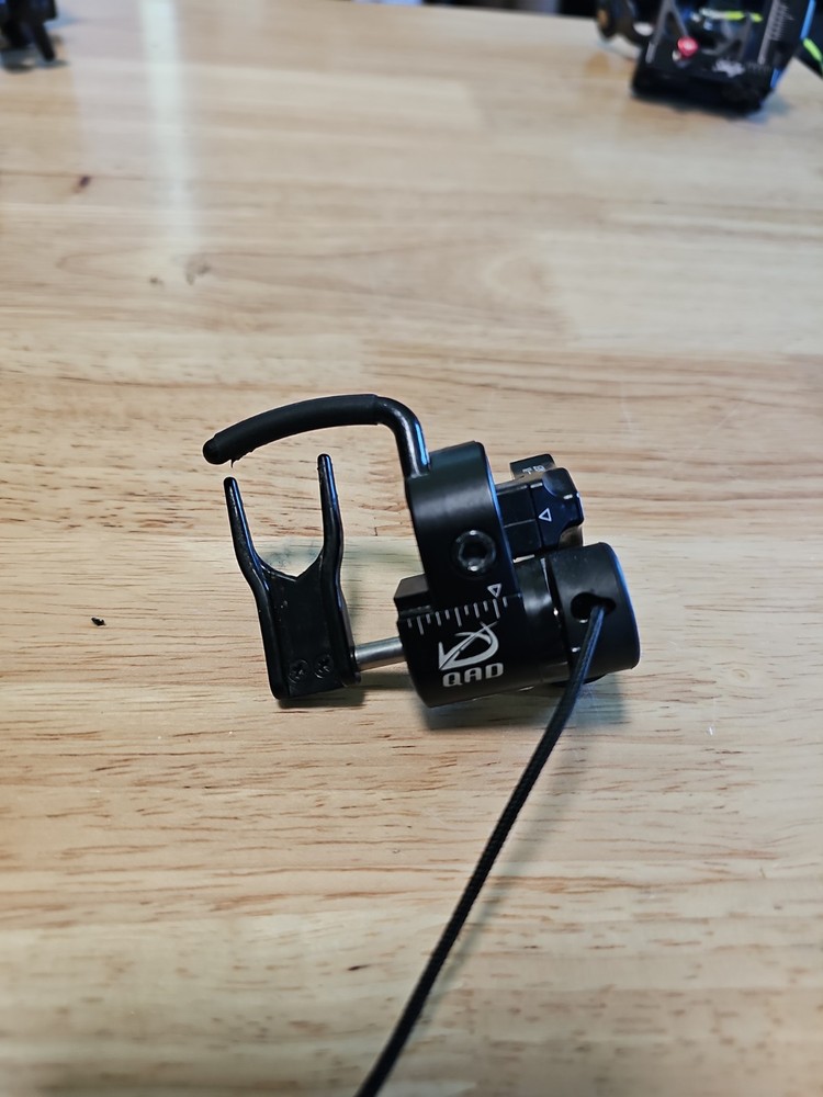 QAD HDX Arrow Rest Right Hand Black
