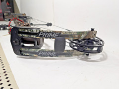 PRIME Black 9 Draw Length 27.5-33″ 60-70 lbs Compound Bow Package! Right Hand!