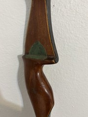 Black Hawk Avenger Recurve Bow RH 62in 45lb 28in Draw Wood Brown/Black