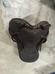 Leather Saddle Freemax Treeless Leather Saddle In Brown and black