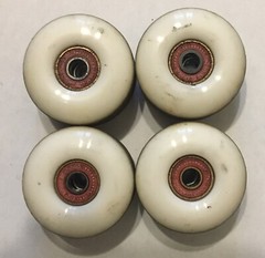 Globe Skateboard Wheels With Fkd Swiss Bearings
