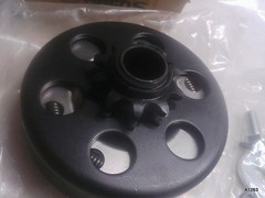 GYMMEDS Centrifugal Go Kart Clutch 3/4″ Bore 10 Tooth for #40/41/420 Chain 6.5HP