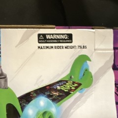 Nickelodeon TMNT Tales 3-Wheel Kick Scooter Tilt & Turn LED Wheels Green
