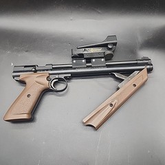 Crosman P1377BR Pump Action Single Shot .177 Caliber Pistol – w Crosman Red Dot