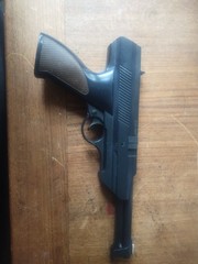 Daisy Air Pistol Break Barrel BB Gun Model 188. Works Great. See Video.
