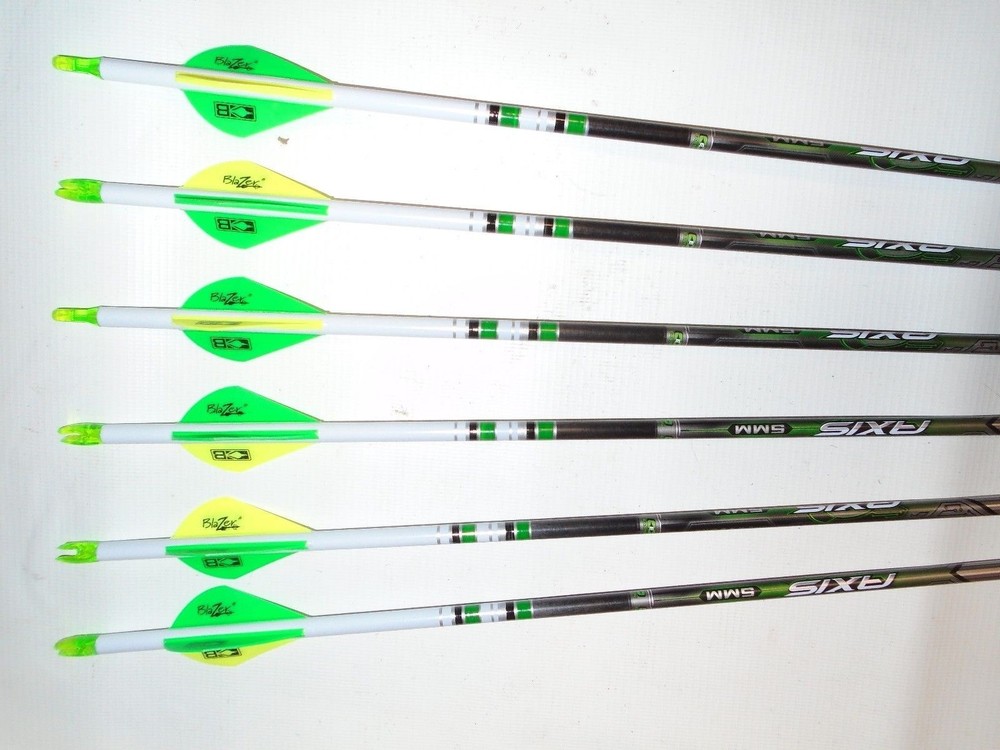@NEW@ 6 Easton Axis 5mm 200 Carbon Hunting Arrows! Crested & Blazer Vanes