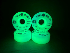 Full🌑Moon 97A Dual Glow Swirl Dual Wield Park Shape Skateboard Wheels Brand New