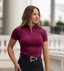 Free Ride Equestrian Short Sleeve Sara Sun Shirt Size Medium NWT $65 Raspberry
