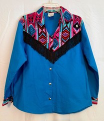 Women’s Vintage Western Plains Fringe Rodeo Shirt – Southwestern Pattern – Md