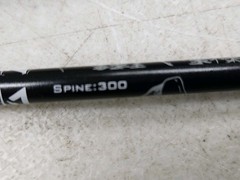 NEW K2 Arrow Co Half Dozen SAWTOOTH 4mm 300 Spine Bowhunting