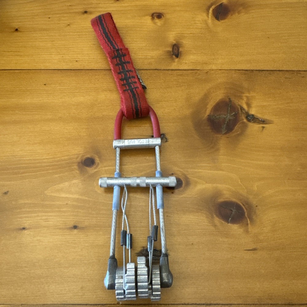 Metolius Ultralight Power Climbing Cam – Size 4