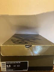 Nike SB Dunk Mid Pro SB Spider-Man Skateboarding Shoes Men’s US 9.5