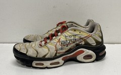 Nike Air Max Plus Sketch Pack White Red Black CK9392-100 Men’s Sneakers Size 10