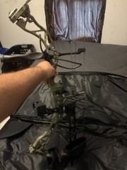 Compound Bow Camouflage Black Right Hand with Accessories and Case