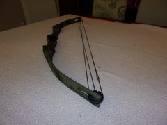 Bear Black Bear Green Camouflage Compound Bow