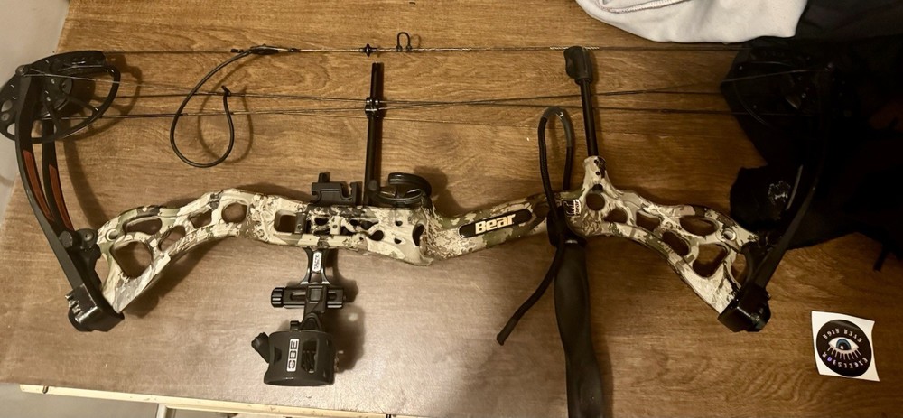 Bear Archery Vast RTH Upgraded Sight Perfect Condition
