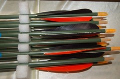 Sprandel’s Vintage Archery Cedar Arrows 50# -12 Arrows 3 Fletch 5″ Spiral Parab
