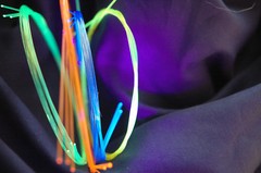 Archery Fluorescent Fiber RED ORANGE GREEN .5mm or .019″ – FREE SHIPPING