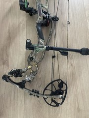 Hoyt REDWRX Carbon RX-1 RH Realtree